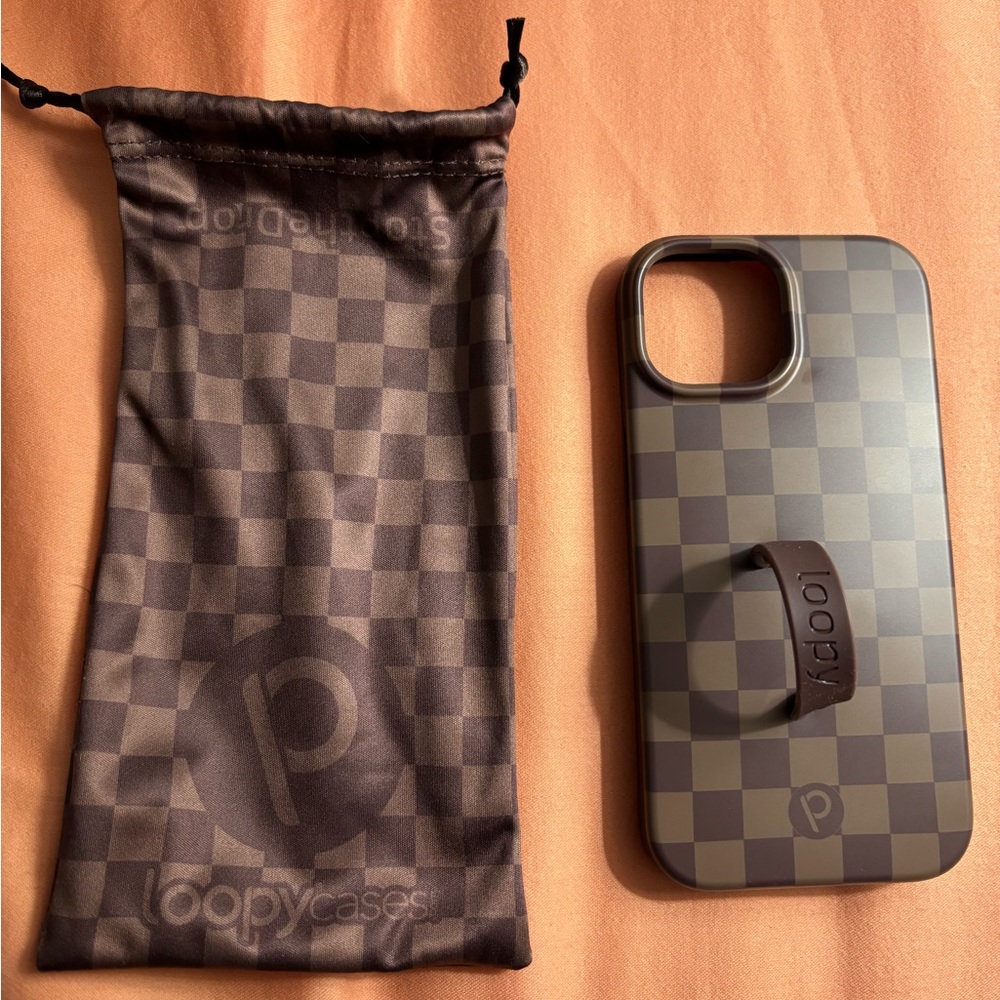 Loopy Case Cocoa Checker for IPhone 15